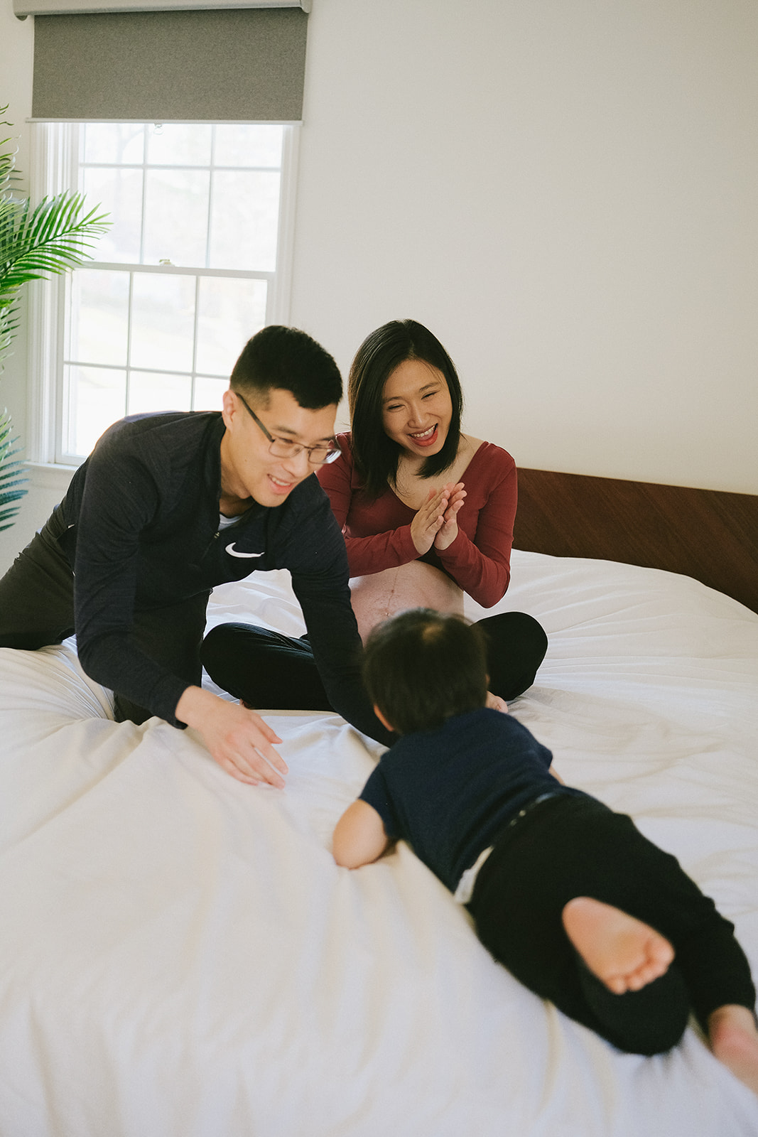 Maternity session gallery image