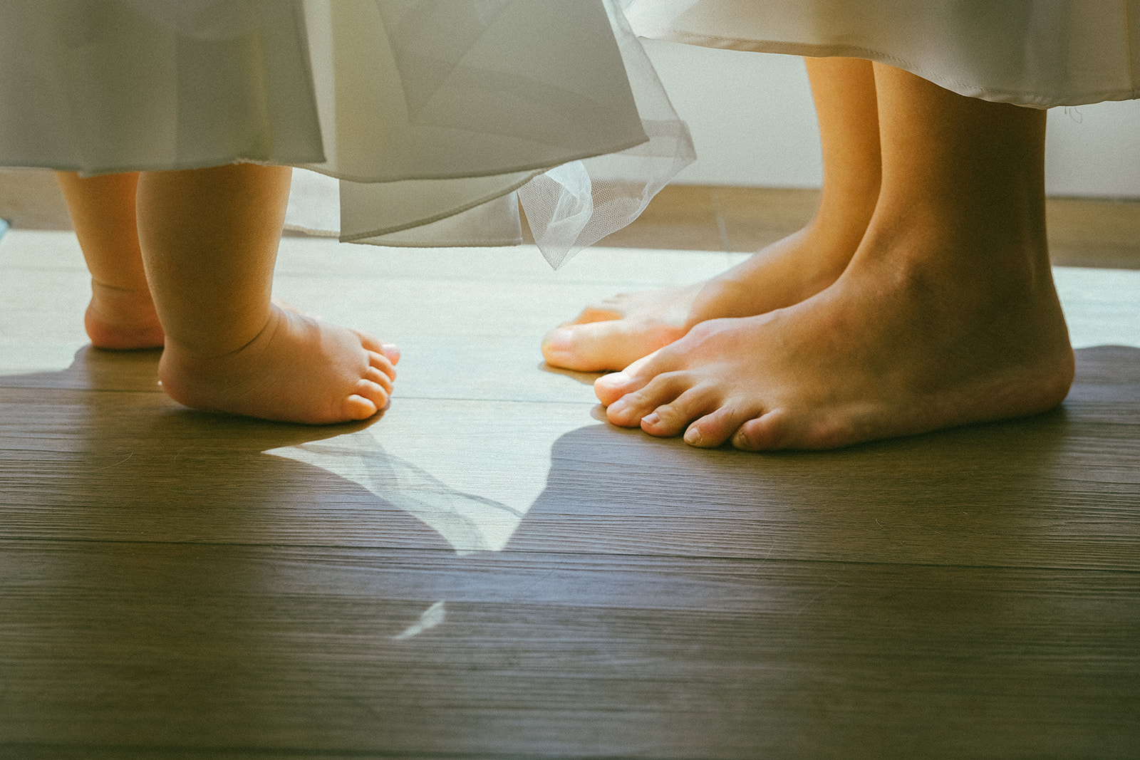 Maternity session gallery image