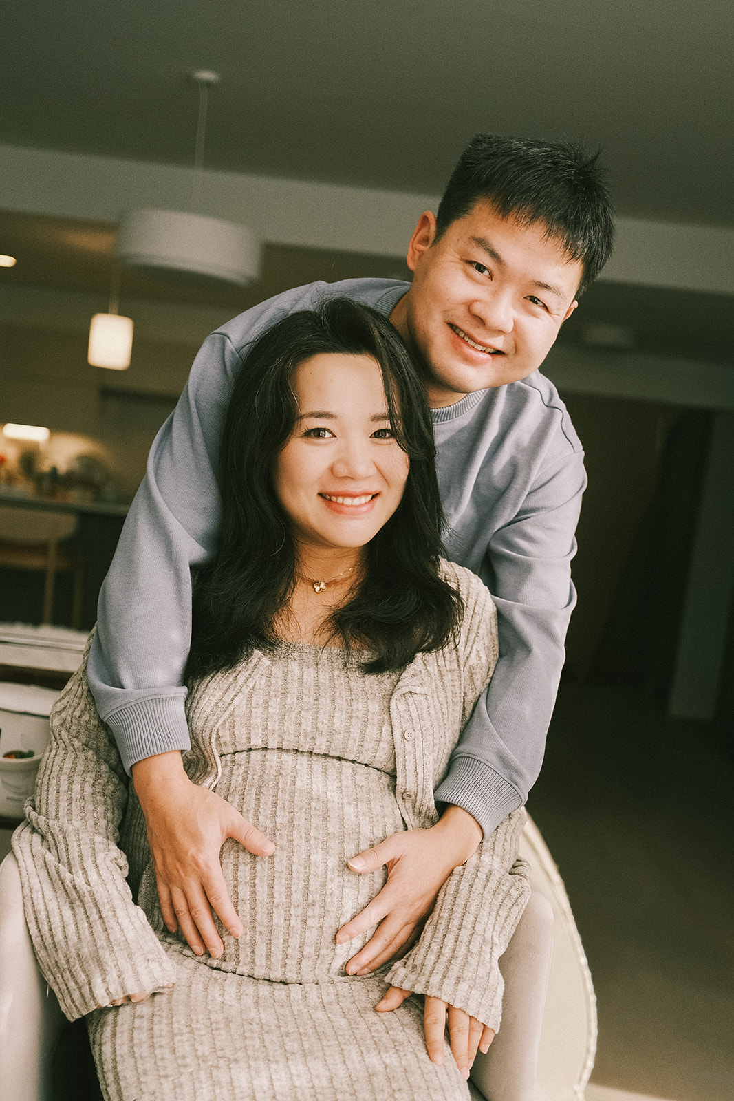 Maternity session gallery image