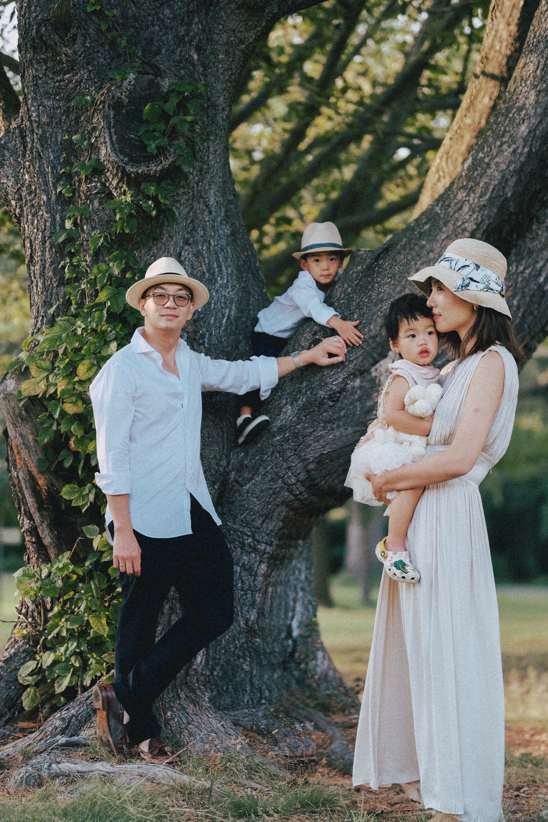 Family session gallery image
